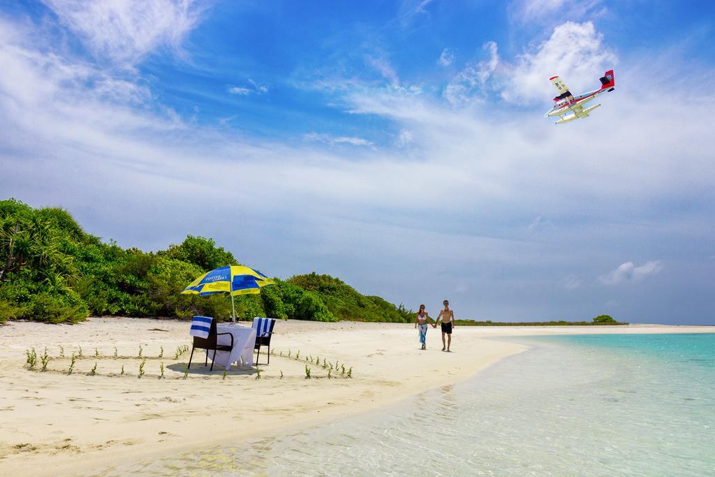 Castle Inn Bodufolhudhoo Exterior photo