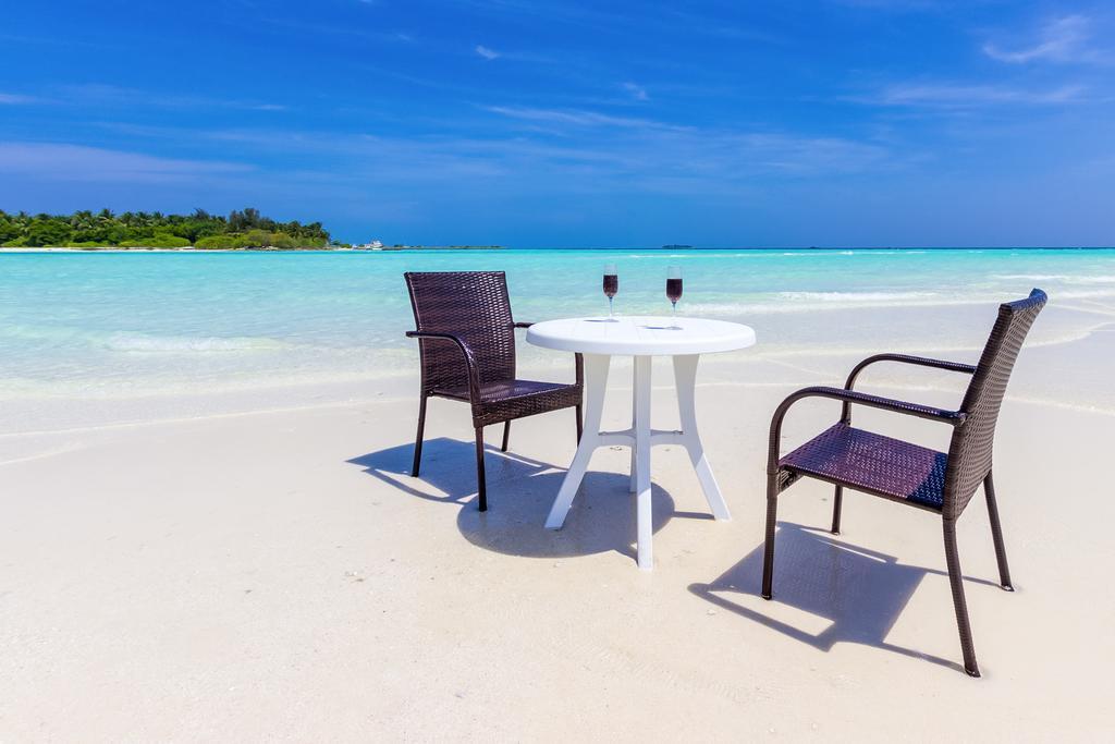 Castle Inn Bodufolhudhoo Exterior photo