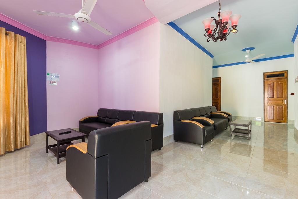 Castle Inn Bodufolhudhoo Exterior photo