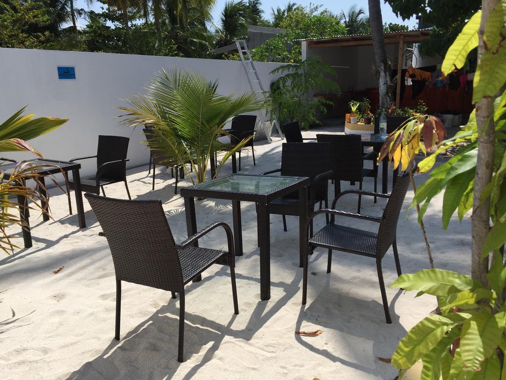 Castle Inn Bodufolhudhoo Exterior photo